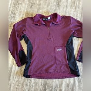 Women’s Patagonia brand 1/4 zip thermal top
